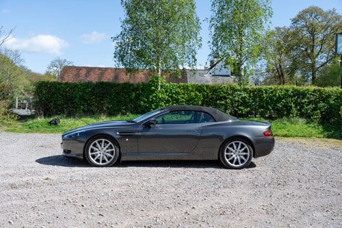 2006 Aston Martin DB9 Volante - 12,850 Miles à venda (imagem 27 de 158)