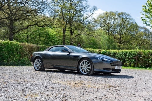 2006 Aston Martin DB9 Volante - 12,850 Miles à venda (imagem 30 de 158)