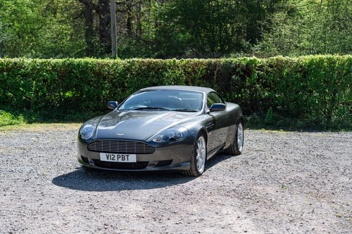 2006 Aston Martin DB9 Volante - 12,850 Miles à venda (imagem 32 de 158)