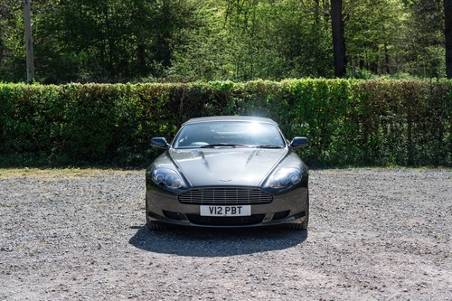 2006 Aston Martin DB9 Volante - 12,850 Miles à venda (imagem 33 de 158)