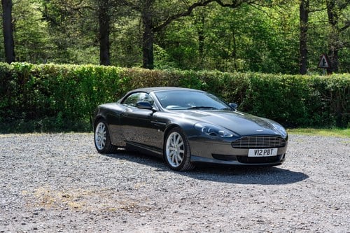 2006 Aston Martin DB9 Volante - 12,850 Miles à venda (imagem 34 de 158)