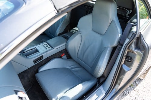 2006 Aston Martin DB9 Volante - 12,850 Miles à venda (imagem 52 de 158)