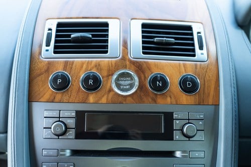 2006 Aston Martin DB9 Volante - 12,850 Miles à venda (imagem 54 de 158)