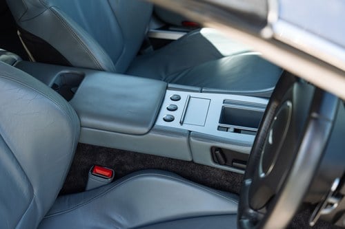2006 Aston Martin DB9 Volante - 12,850 Miles à venda (imagem 66 de 158)
