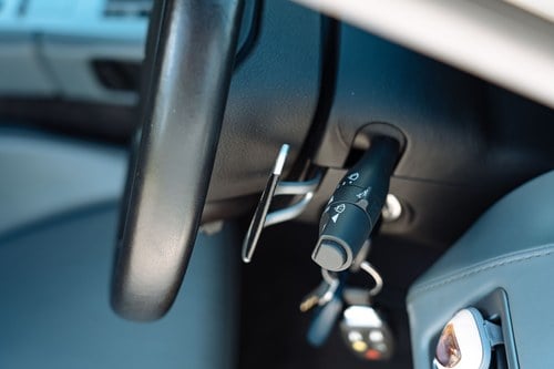 2006 Aston Martin DB9 Volante - 12,850 Miles à venda (imagem 67 de 158)