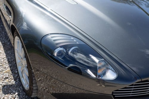 2006 Aston Martin DB9 Volante - 12,850 Miles à venda (imagem 78 de 158)