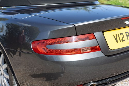 2006 Aston Martin DB9 Volante - 12,850 Miles à venda (imagem 83 de 158)