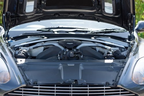 2006 Aston Martin DB9 Volante - 12,850 Miles à venda (imagem 105 de 158)