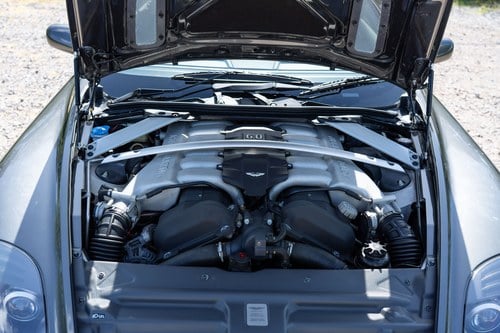 2006 Aston Martin DB9 Volante - 12,850 Miles à venda (imagem 106 de 158)