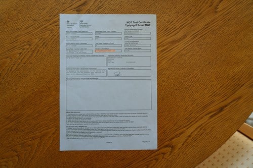 2006 Aston Martin DB9 Volante - 12,850 Miles à venda (imagem 137 de 158)