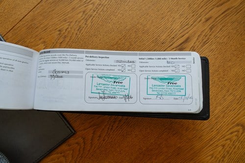 2006 Aston Martin DB9 Volante - 12,850 Miles à venda (imagem 143 de 158)