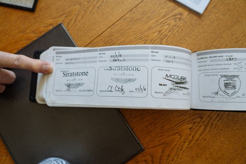 2006 Aston Martin DB9 Volante - 12,850 Miles à venda (imagem 144 de 158)