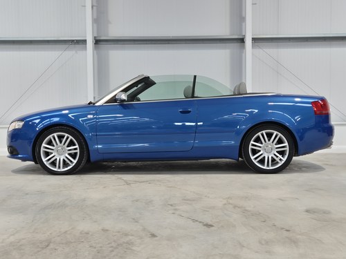 2007 Audi S4 Cabriolet zum Verkauf (Bild 31 von 91)