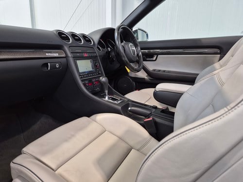 2007 Audi S4 Cabriolet zum Verkauf (Bild 52 von 91)
