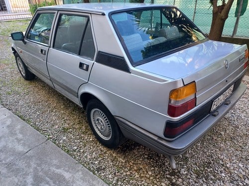 1984 Alfa Romeo Giulietta Te koop (foto 23 van 171)