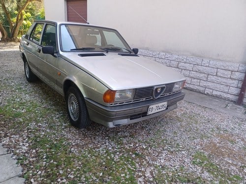 1984 Alfa Romeo Giulietta Te koop (foto 36 van 171)