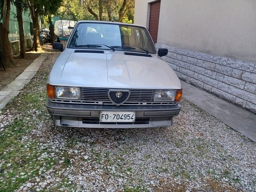 1984 Alfa Romeo Giulietta Te koop (foto 37 van 171)