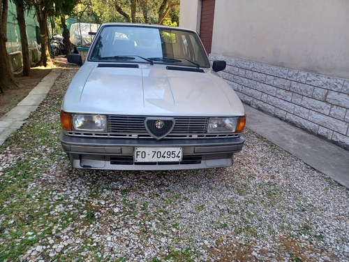 1984 Alfa Romeo Giulietta Te koop (foto 38 van 171)
