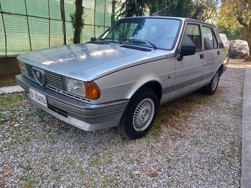 1984 Alfa Romeo Giulietta Te koop (foto 39 van 171)