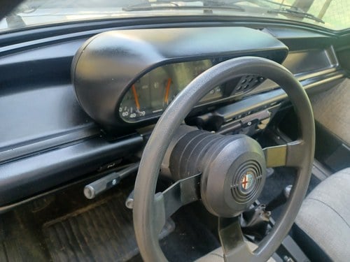 1984 Alfa Romeo Giulietta Te koop (foto 59 van 171)