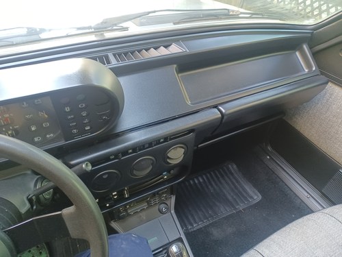 1984 Alfa Romeo Giulietta Te koop (foto 81 van 171)