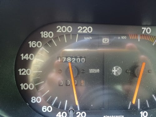 1984 Alfa Romeo Giulietta Te koop (foto 87 van 171)