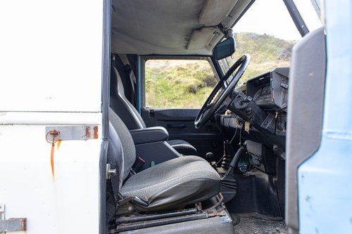 1990 Land Rover Defender 110 SW 4C Camper Van till salu (bild 31 av 140)