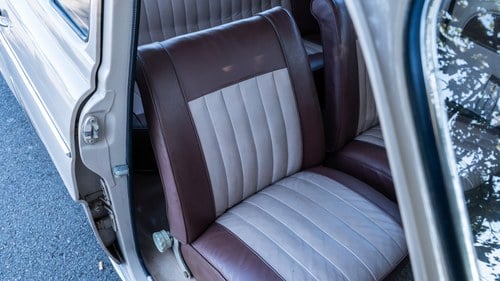 1961 Renault Dauphine (Ondine) For Sale (picture 6 of 228)