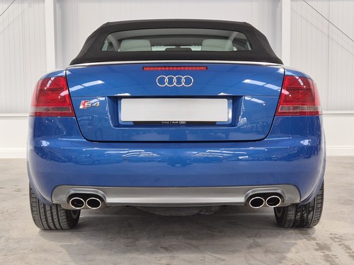 2007 Audi S4 Cabriolet zum Verkauf (Bild 20 von 91)