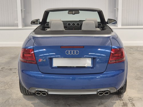 2007 Audi S4 Cabriolet zum Verkauf (Bild 21 von 91)
