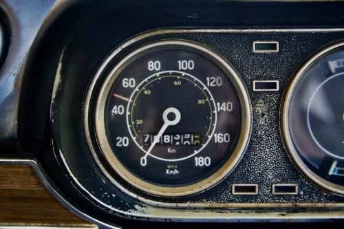 1973 Ford Escort 1600cc 4dr Mk1 zum Verkauf (Bild 4 von 118)