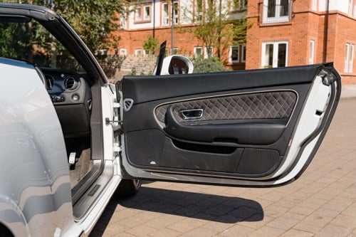 2010 Bentley Continental SuperSports Convertible For Sale (picture 8 of 215)