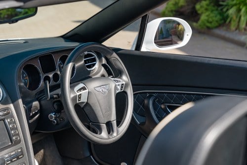 2010 Bentley Continental SuperSports Convertible For Sale (picture 82 of 215)