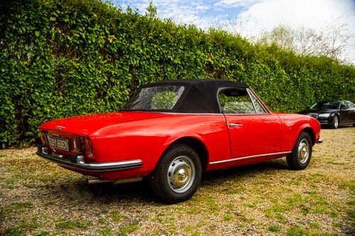 1972 Peugeot 504 Cabriolet till salu (bild 20 av 132)
