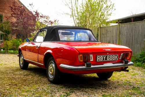 1972 Peugeot 504 Cabriolet till salu (bild 26 av 132)