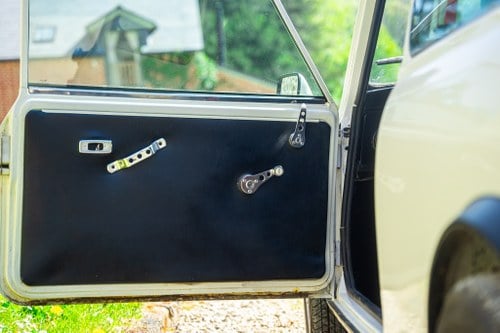 1988 Mini Cooper S tribute 1,275cc zum Verkauf (Bild 29 von 122)