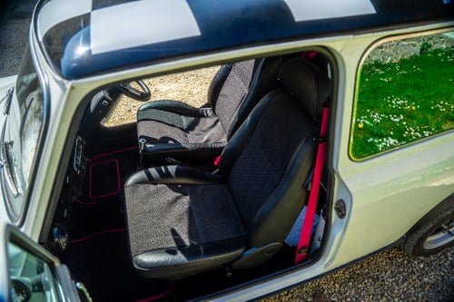 1988 Mini Cooper S tribute 1,275cc zum Verkauf (Bild 40 von 122)