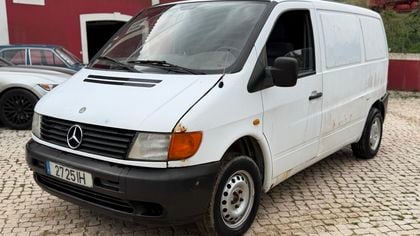 Mercedes Vito 112