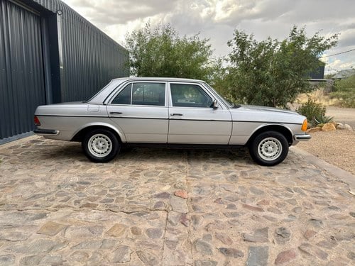 1985 Mercedes-Benz 240D W123 For Sale (picture 6 of 146)