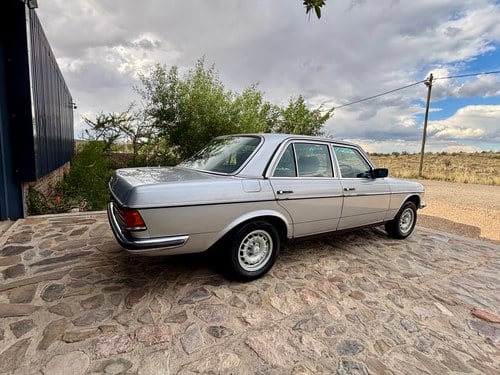 1985 Mercedes-Benz 240D W123 For Sale (picture 9 of 146)