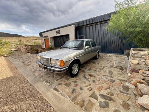 1985 Mercedes-Benz 240D W123 For Sale (picture 20 of 146)