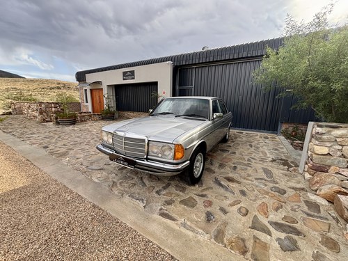 1985 Mercedes-Benz 240D W123 For Sale (picture 21 of 146)