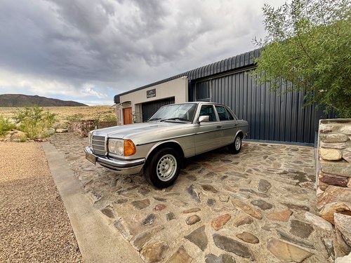 1985 Mercedes-Benz 240D W123 For Sale (picture 22 of 146)