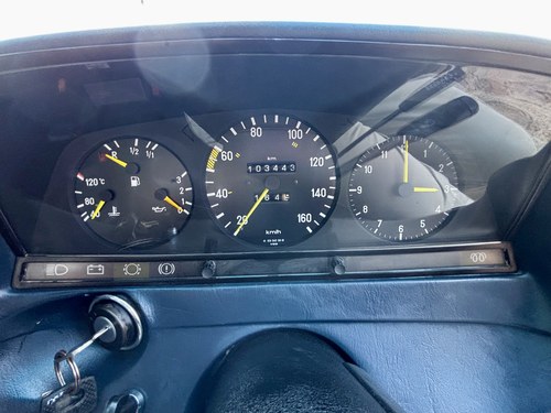 1985 Mercedes-Benz 240D W123 For Sale (picture 69 of 146)