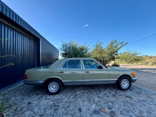 1983 Mercedes-Benz 380SE W126 For Sale (picture 9 of 148)