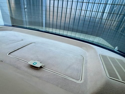 1983 Mercedes-Benz 380SE W126 For Sale (picture 41 of 148)