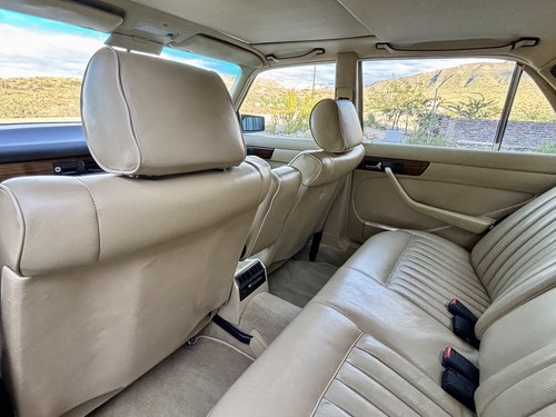 1983 Mercedes-Benz 380SE W126 For Sale (picture 43 of 148)