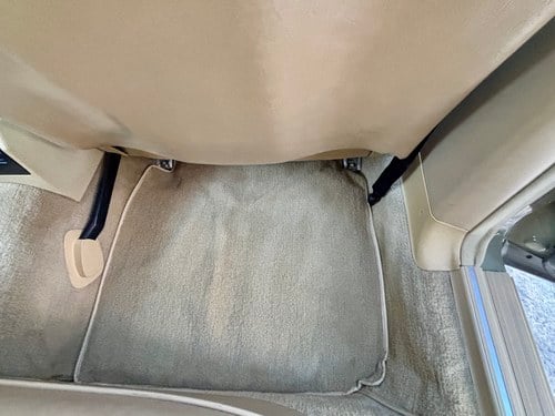 1983 Mercedes-Benz 380SE W126 For Sale (picture 47 of 148)