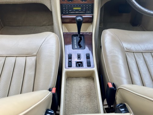 1983 Mercedes-Benz 380SE W126 For Sale (picture 52 of 148)