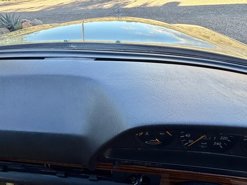 1983 Mercedes-Benz 380SE W126 For Sale (picture 71 of 148)